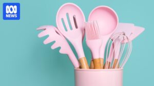 silicone-vs-plastic-understanding-their-role-in-the-kitchen