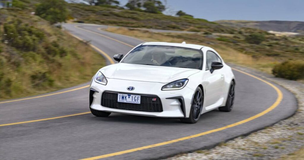 toyota-gr86-to-share-platform-with-mazda-mx-5-in-new-partnership