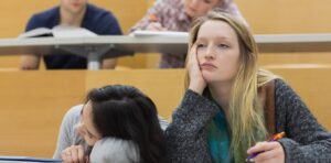 understanding-short-attention-spans-insights-and-implications