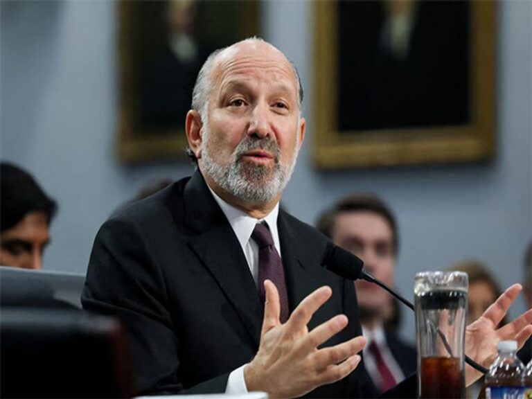 us-commerce-secretary-warns-india-of-trade-tensions-over-tariffs