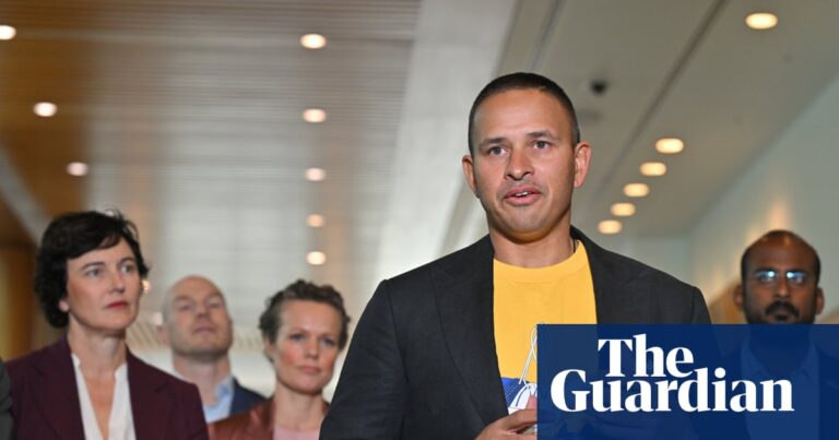 usman-khawaja-criticizes-slow-action-on-gambling-ads-urges-immediate-ban