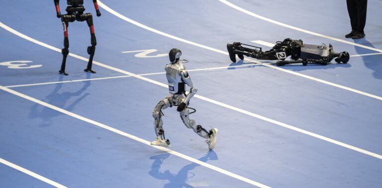 why-humanoid-robots-are-shaping-our-future-the-rise-of-human-like-machines