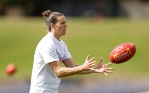 adelaide-cautiously-manages-chelsea-randall-s-concussion-recovery