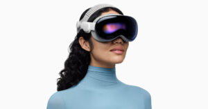apple-vision-pro-launches-with-m5-chip-and-enhanced-comfort-features