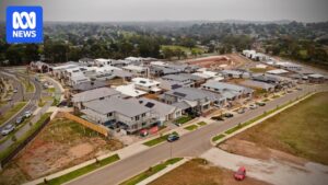 australia-s-housing-construction-slows-experts-urge-action-on-skills-and-planning