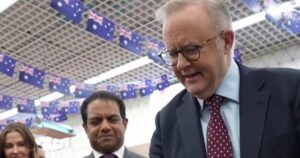 australian-pm-seeks-uae-supermarket-chain-to-boost-local-competition