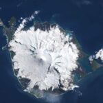 concerns-arise-as-h5-bird-flu-suspected-on-australian-sub-antarctic-island