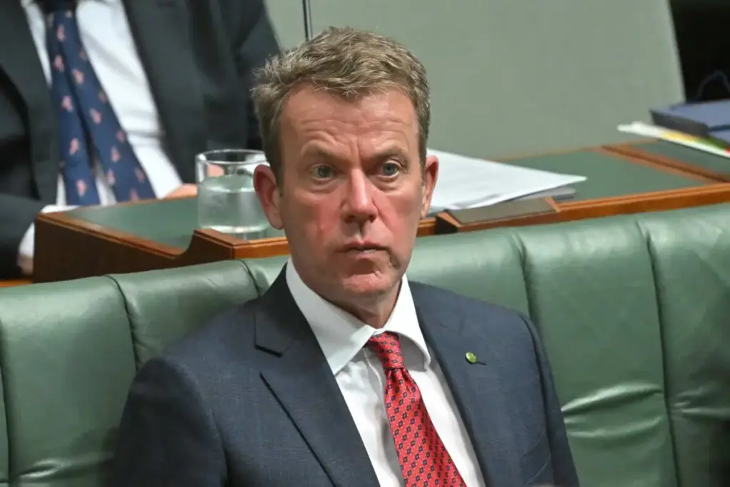 dan-tehan-s-nuclear-energy-claims-misunderstand-australia-s-renewable-shift
