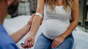 global-efforts-intensify-to-close-gender-gap-in-anemia-care