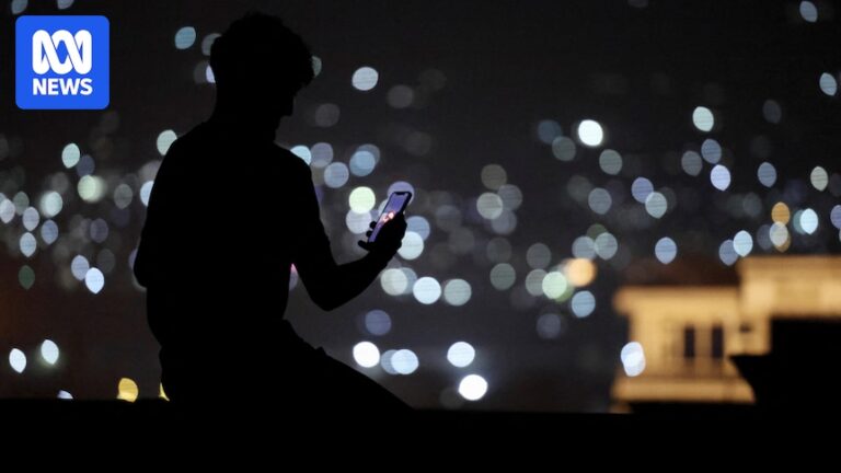 internet-restored-in-afghanistan-relief-and-uncertainty-after-48-hour-blackout