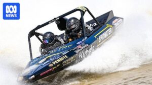 jet-boat-racing-returns-to-victoria-after-15-year-hiatus