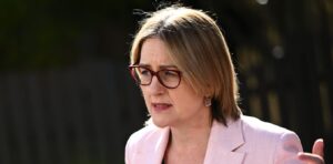 labor-faces-challenges-in-victoria-as-federal-support-remains-strong