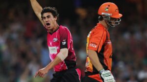 mitchell-starc-returns-to-big-bash-league-after-11-year-hiatus
