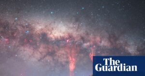 rare-red-lightning-phenomenon-captured-in-new-zealand-skies