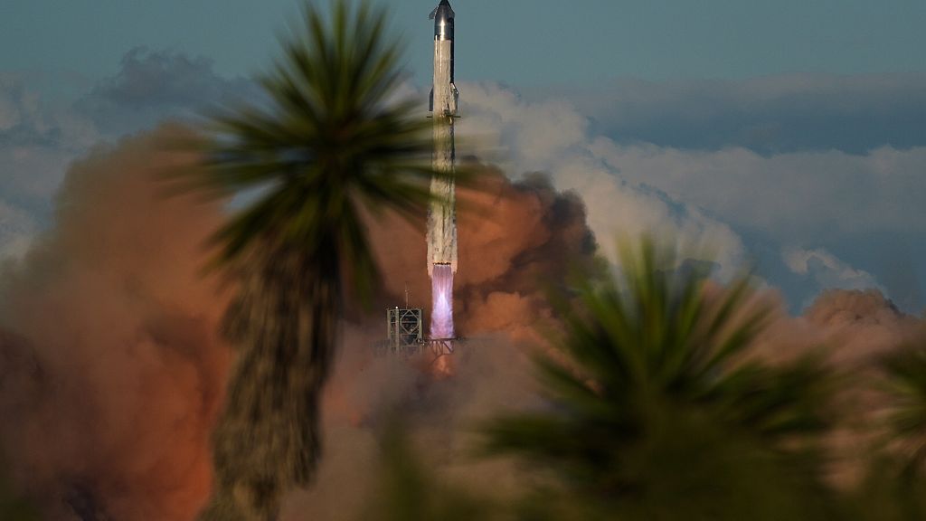 spacex-faces-tight-timeline-for-artemis-iii-moon-mission-amid-starship-testing