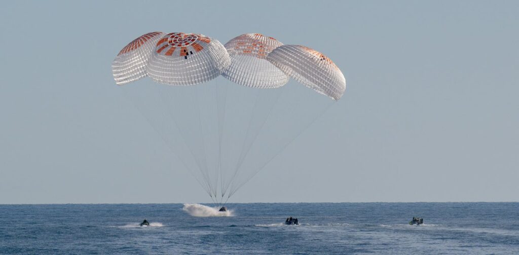 virtual-reality-headsets-could-mitigate-astronaut-motion-sickness