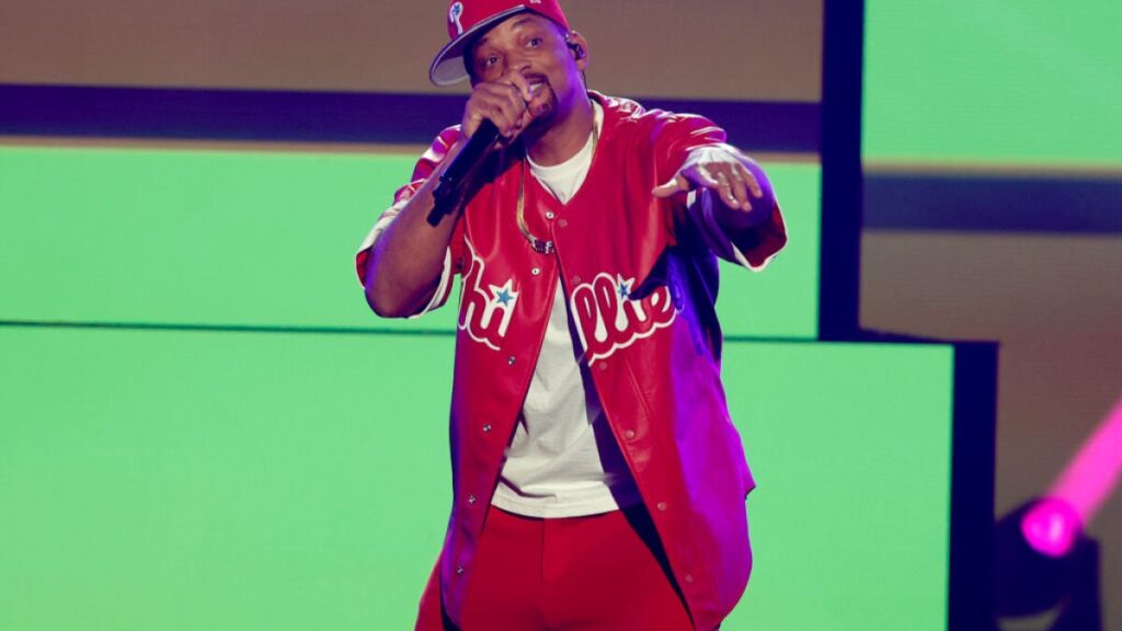 will-smith-s-tour-video-sparks-ai-controversy-amid-viewer-skepticism