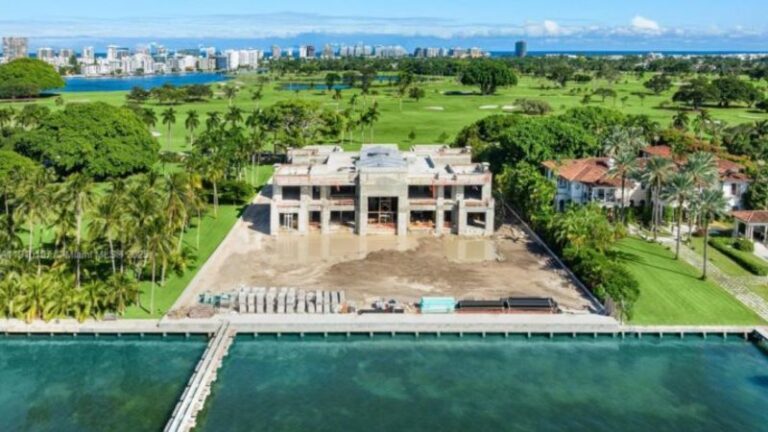 305-million-mansion-site-for-sale-on-florida-s-billionaire-island