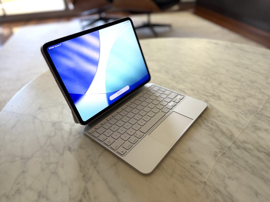 apple-ipad-pro-m5-2025-review-unleashing-ai-power-and-performance