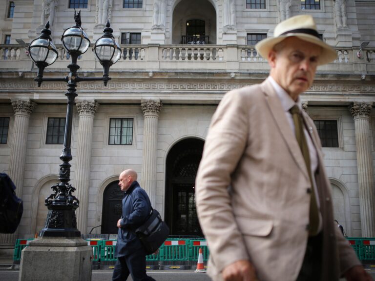 are-the-superrich-really-fleeing-the-uk-due-to-tax-policies-