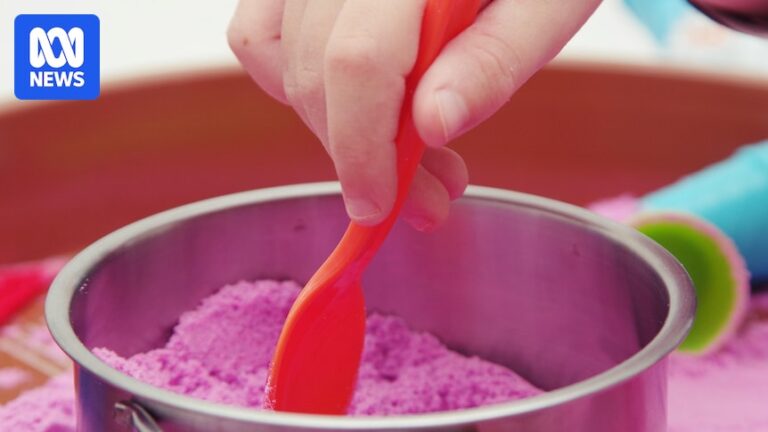 asbestos-discovery-forces-school-closures-in-canberra-and-brisbane