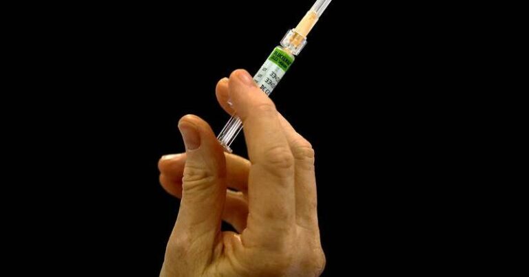 australia-s-influenza-deaths-surpass-covid-19-amid-falling-vaccination-rates