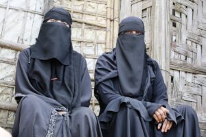 bangladesh-s-cholera-battle-protecting-rohingya-refugees-with-vaccination-and-preparedness