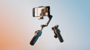 dji-osmo-mobile-8-launches-with-apple-dockkit-360-pan-rotation