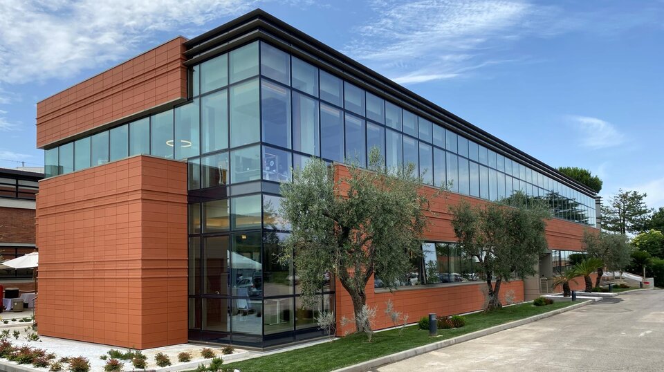 esa-signs-key-exploitation-deals-for-ariane-6-and-vega-c-launchers