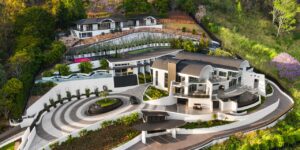 former-afl-star-s-queensland-estate-with-fun-park-hits-auction-block