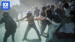 gen-z-leads-massive-mexico-city-protest-against-crime-and-corruption