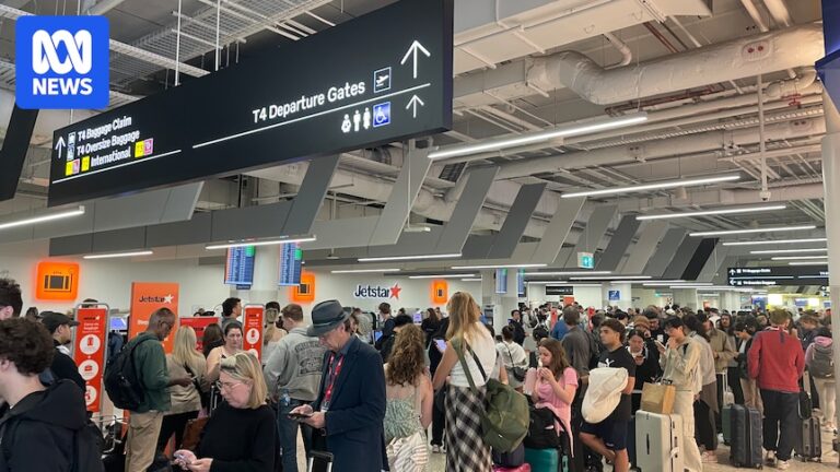 jetstar-flight-cancellations-disrupt-travel-across-australia-amid-global-a320-grounding
