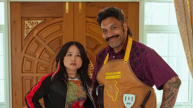 kiwi-sci-fi-comedy-warren-s-vortex-delights-with-cosmic-humor