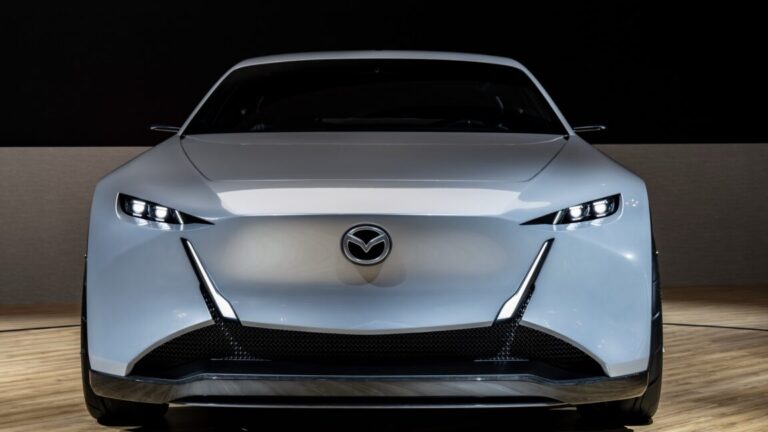 mazda-unveils-rotary-hybrid-concept-at-tokyo-show-emphasizing-sustainability