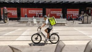 menulog-announces-closure-in-australia-amid-competitive-pressures