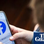 meta-notifies-australian-teens-of-social-media-account-shutdowns-amid-new-ban