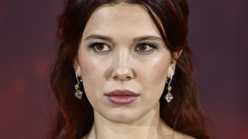 millie-bobby-brown-s-tense-red-carpet-moment-sparks-debate