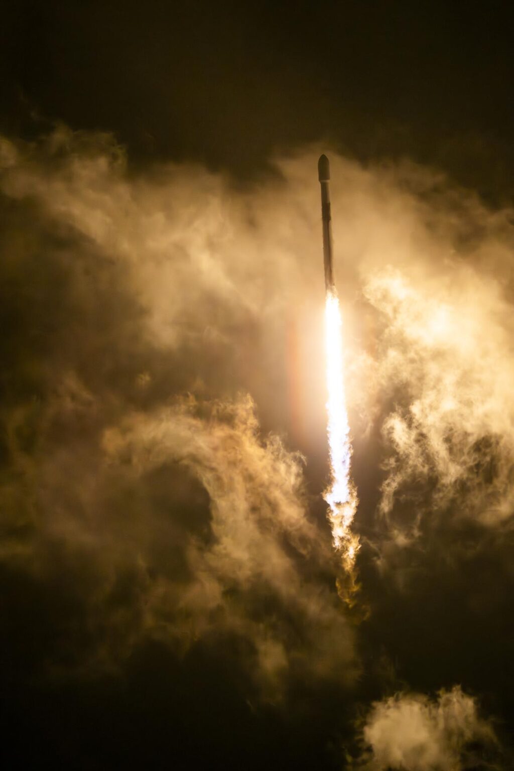 nasa-and-spacex-launch-sentinel-6b-to-enhance-ocean-monitoring
