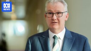 nauru-corruption-allegations-spark-political-tensions-in-australian-senate