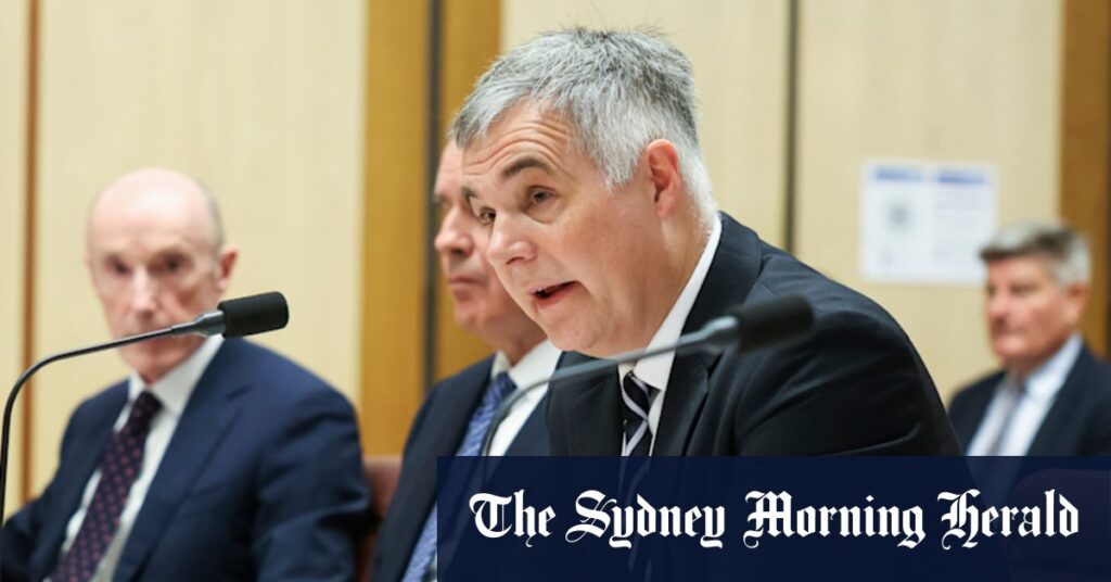 optus-ceo-faces-senate-scrutiny-over-network-outage-linked-to-fatalities