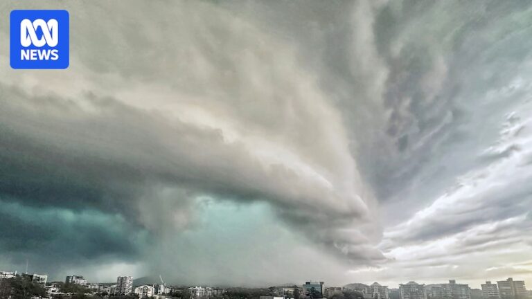 queensland-criticizes-bureau-of-meteorology-website-changes-amid-storm-aftermath