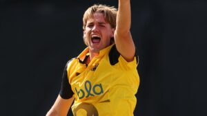 rising-star-mahli-beardman-joins-australia-s-t20-squad-a-new-era-begins