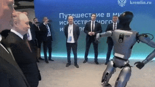 russian-robot-dances-for-putin-amid-ai-showcase-days-after-mishap