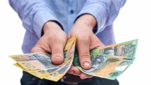 top-3-asx-dividend-shares-to-consider-for-3-000-investment