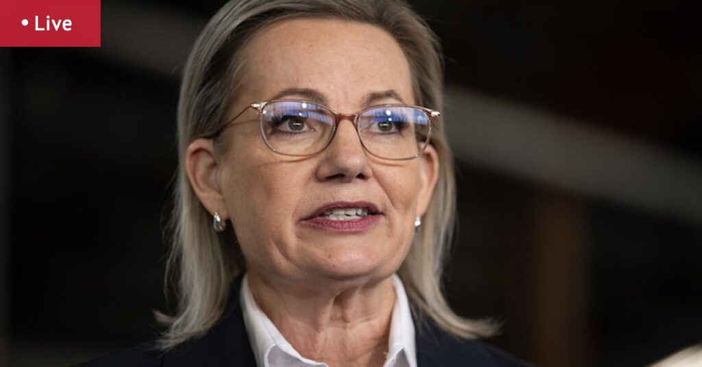 un-backs-trump-s-gaza-peace-plan-australia-eyes-cop31-presidency