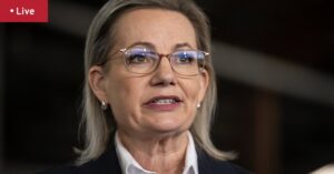 un-backs-trump-s-gaza-peace-plan-australia-eyes-cop31-presidency