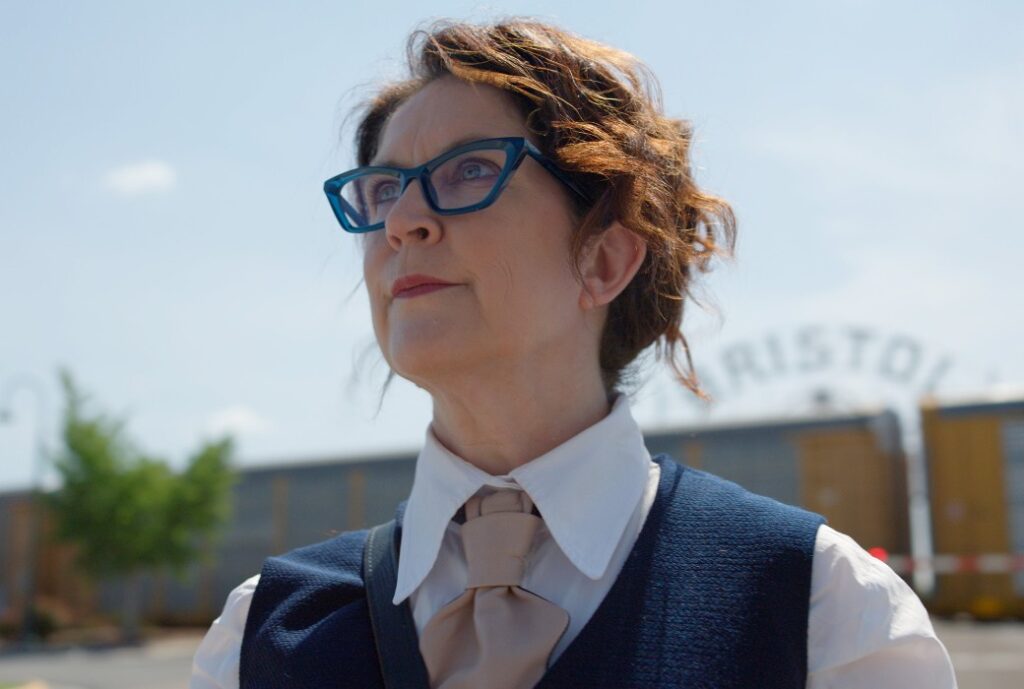 abc-triumphs-in-monday-primetime-amidst-repeats-on-rival-networks