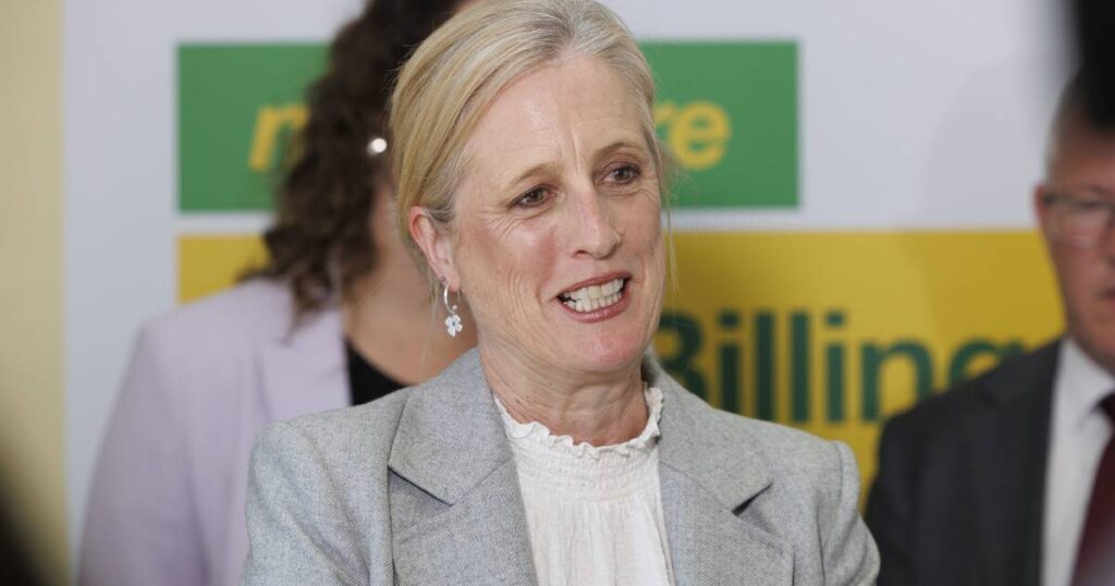 albanese-government-redefines-aps-outsourcing-amid-budget-review