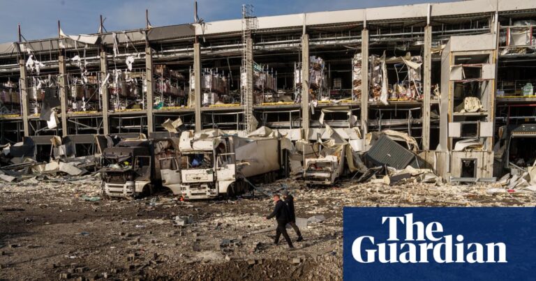 americans-criticize-trump-s-ukraine-peace-plan-as-a-betrayal-