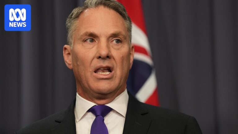 australia-monitors-chinese-naval-movements-amid-defence-overhaul